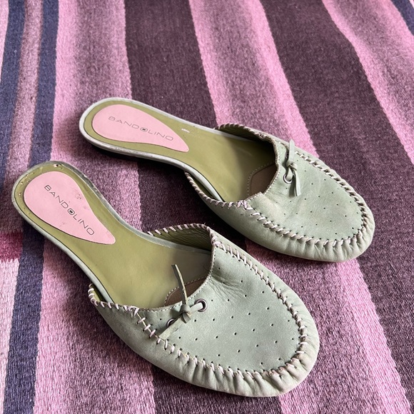 Bandolino size 8M slip on flat - Picture 6 of 9